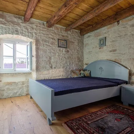 Villa Folirantica *